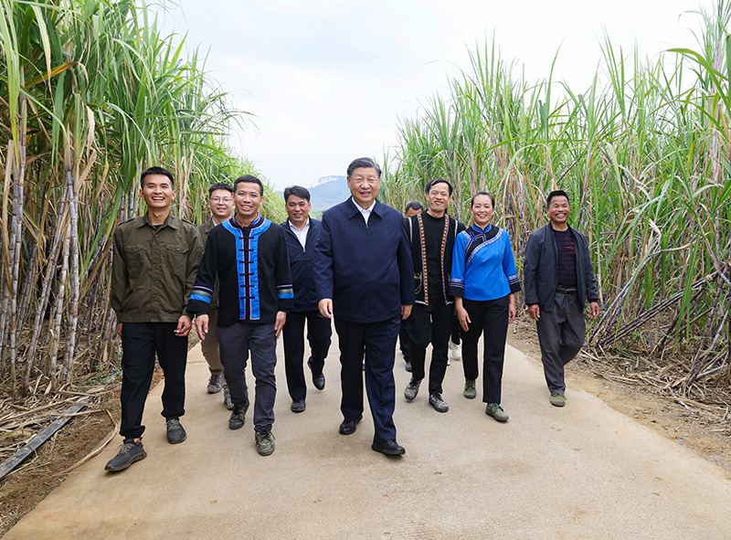 习近平在广西考察时强调 
解放思想创新求变向海图强开放发展 
奋力谱写中国式现代化广西篇章 
蔡奇陪同考察「相关图片」